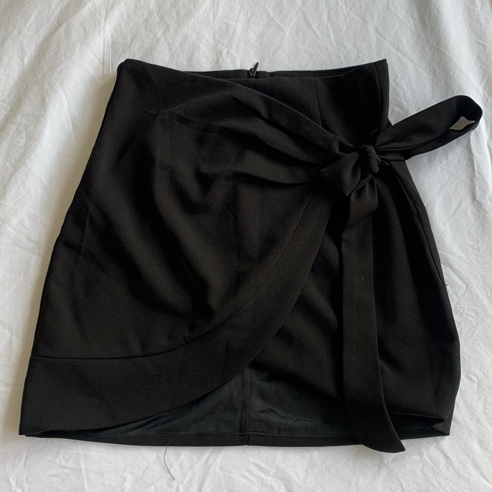 Black skirt